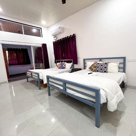 Karjat In Resort Eksteriør billede